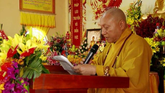 Hòa thượng Thích Gia Quang, Phó Chủ tịch Hội đồng trị sự Trung ương Giáo hội Phật giáo Việt Nam phát biểu tại buổi lễ cầu siêu và gặp mặt họ Đồng Việt Nam 2018